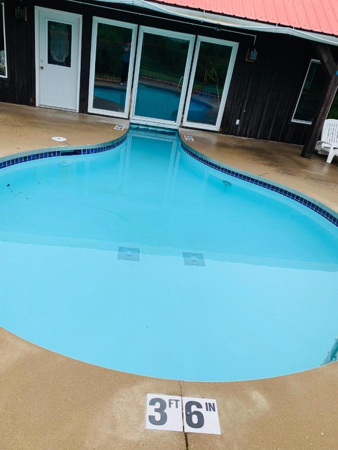 Don Q Hotel Dodgeville