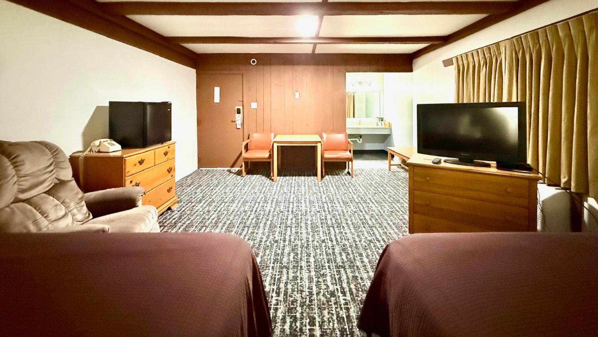 Hotel Don Q 2*