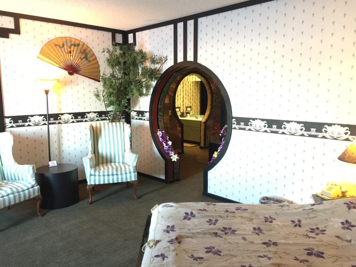 Don Q Hotel Dodgeville