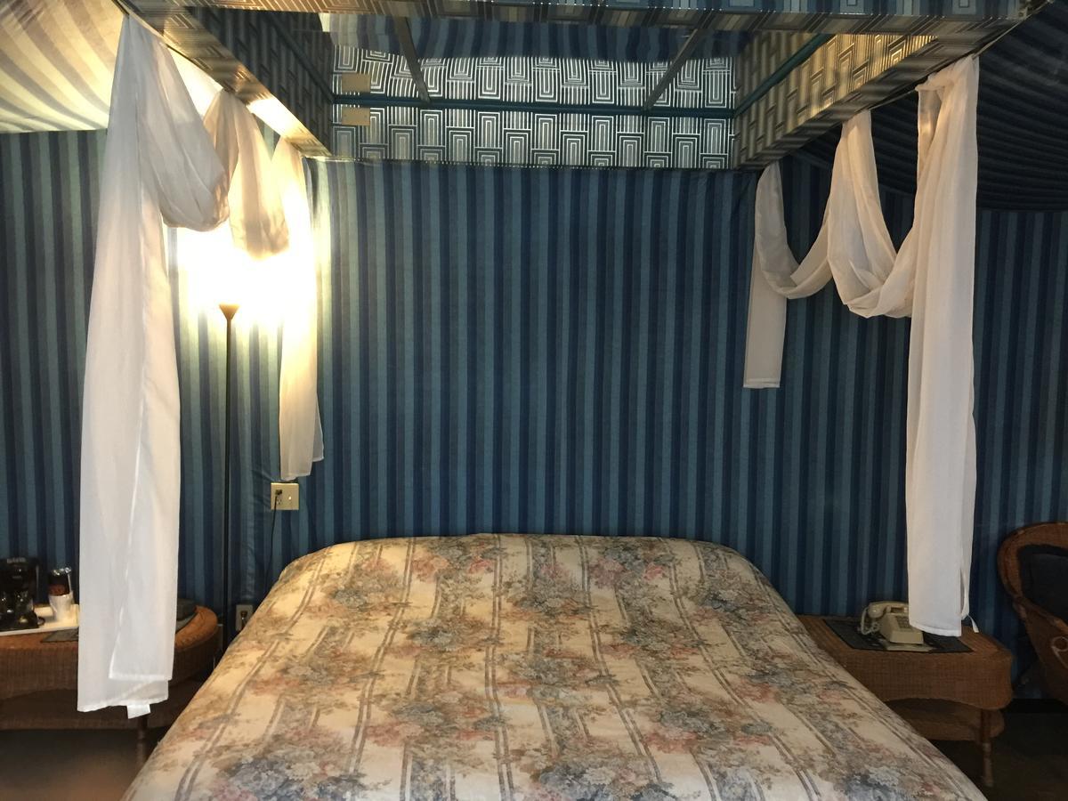 Hotel Don Q 2*